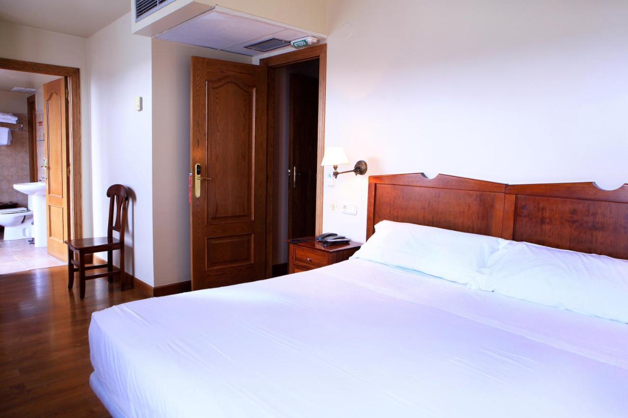 Hostal Antxitonea エリソンド エクステリア 写真