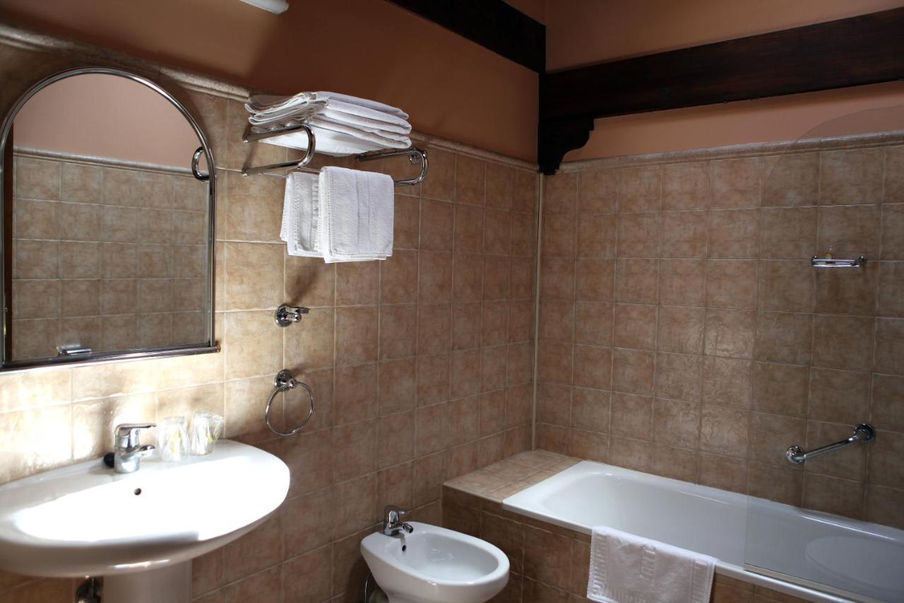 Hostal Antxitonea エリソンド エクステリア 写真